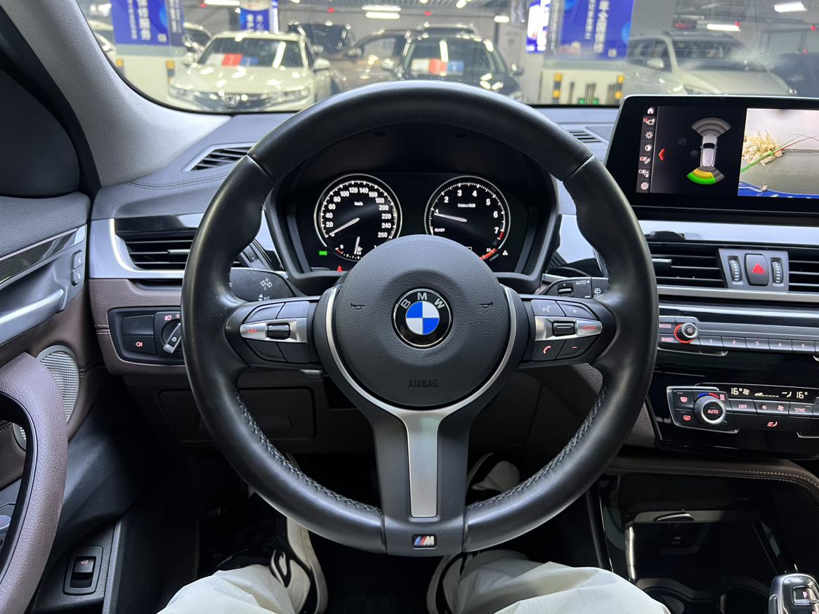 BMW X2: фотография 5 из 20