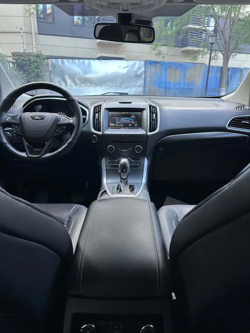 Ford Edge — фото 6