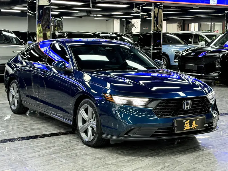 Honda Accord — фото 3