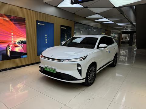 Dongfeng Aeolus L8 PHEV