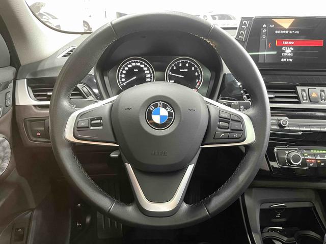 BMW X1 id 4387260 из Китая 9