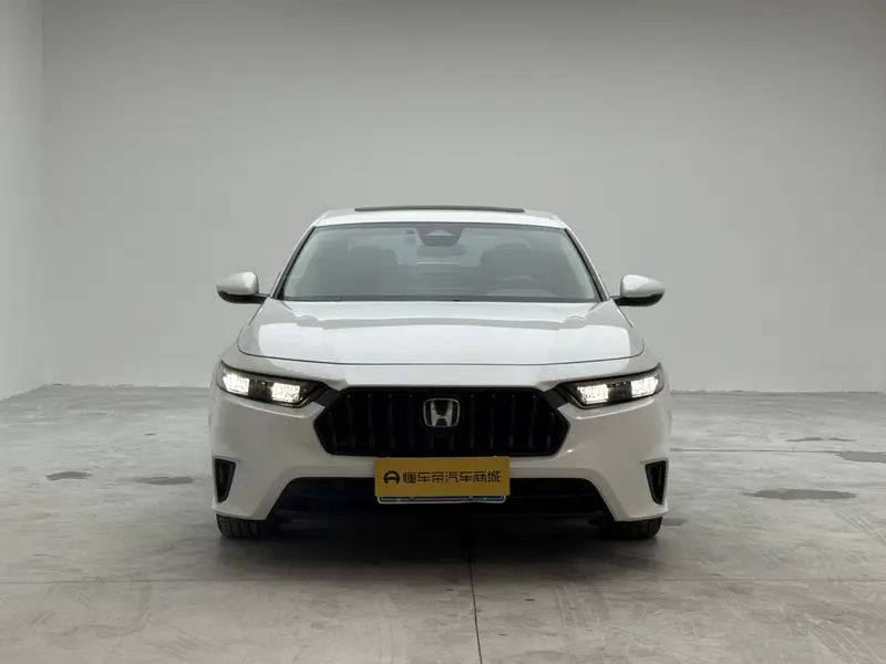 Honda Inspire — фото 2