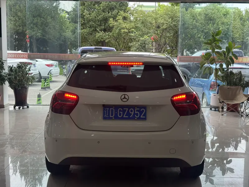 Mercedes-Benz A-Class A 200 динамик — фото 5
