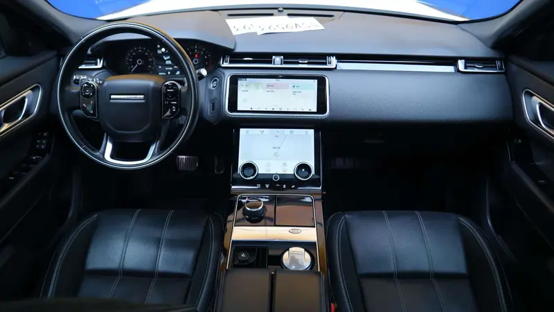 Land Rover Range Rover Velar — фото 9