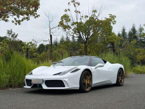 Ferrari 458