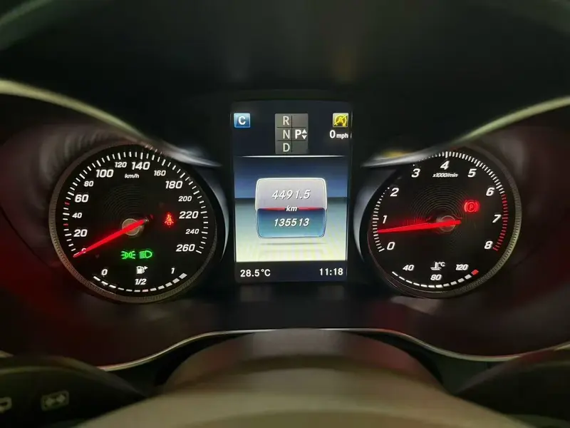 Mercedes-Benz GLC 260 4MATIC динамик — фото 6