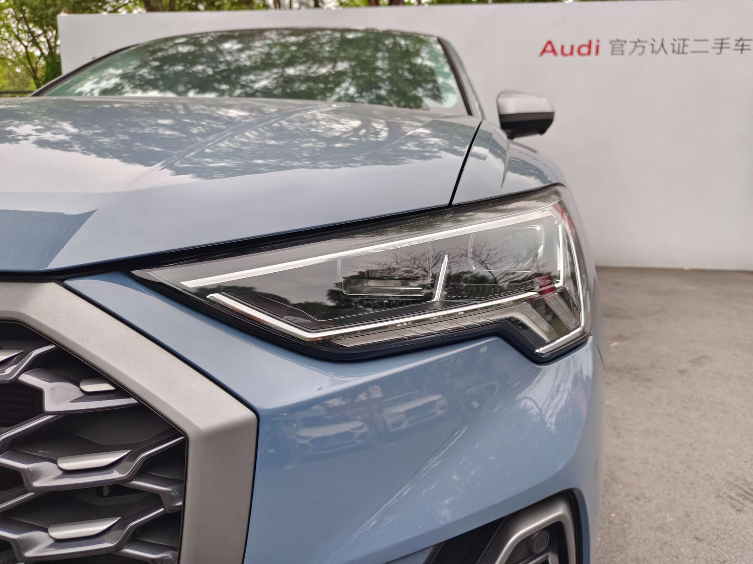 Audi Q3 Sportback: фотография 16 из 22