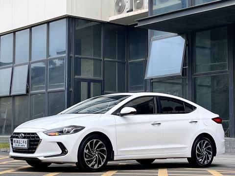 Hyundai Elantra Lingdong