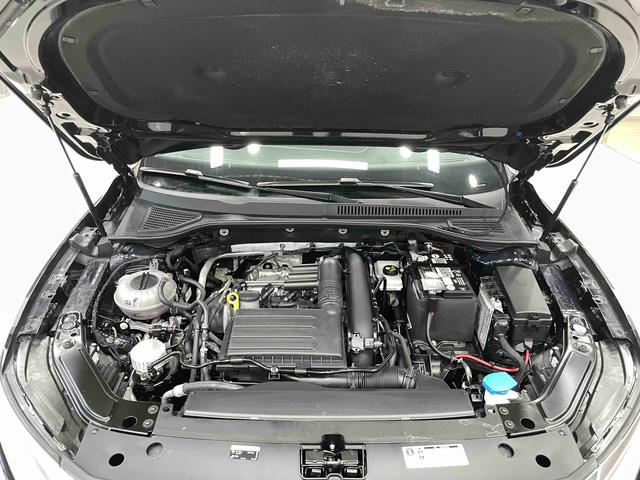 Volkswagen Passat 2022 Черный из Китая, фото 6