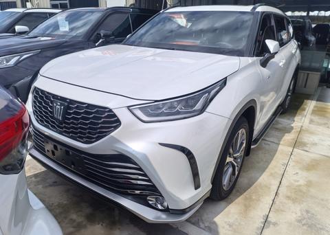 Toyota Crown Kluger