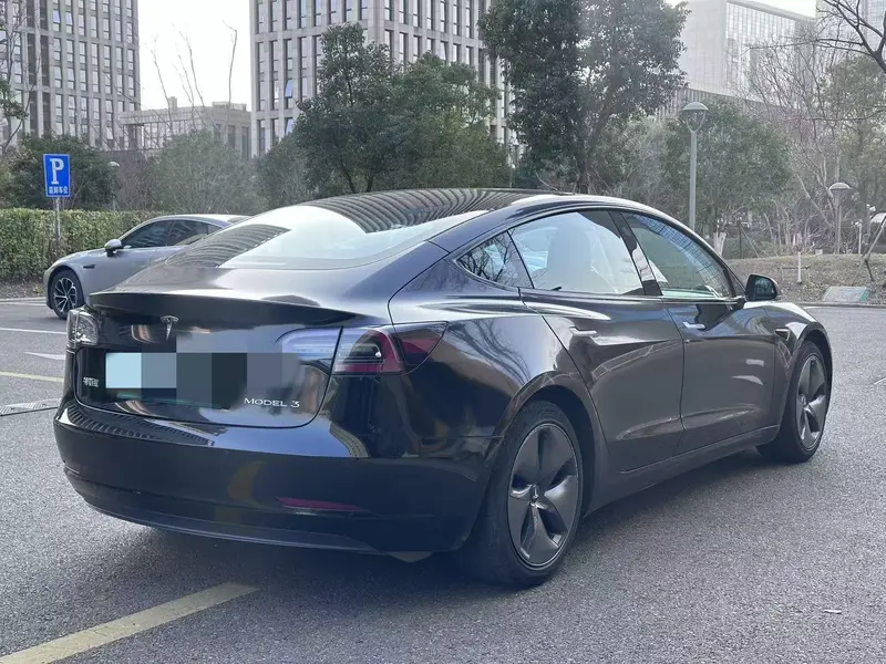 Tesla Model 3 RWD — фото 5