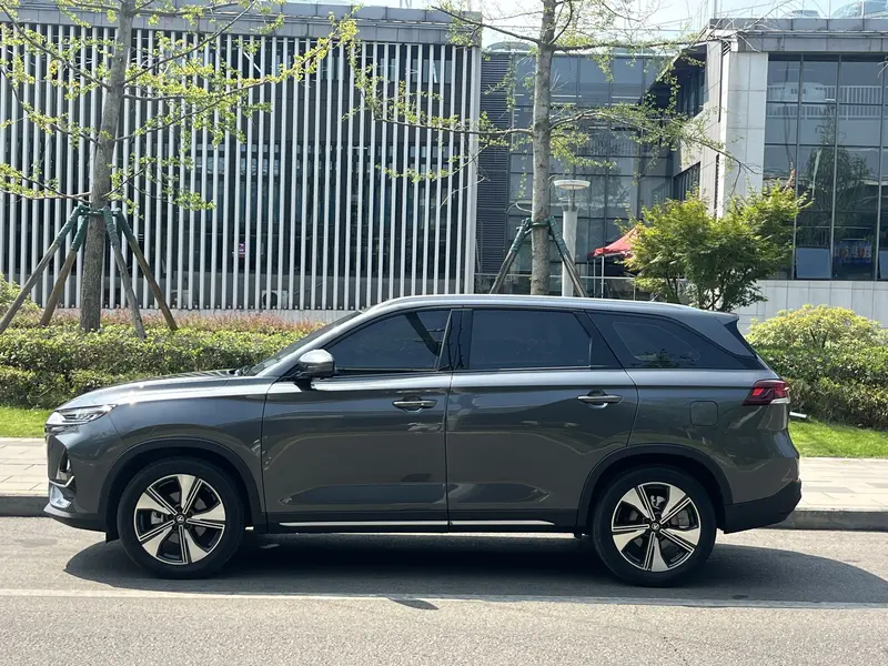 Changan CS75 — фото 4