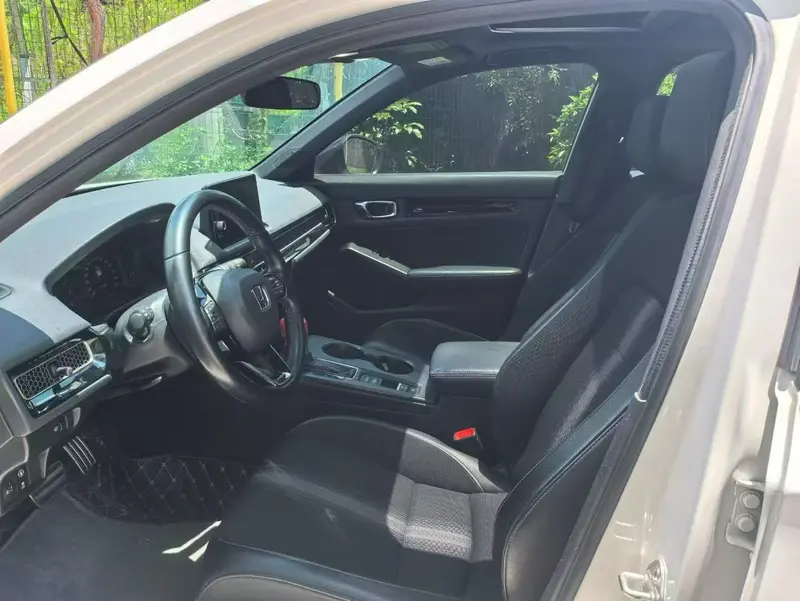 Honda Civic — фото 8
