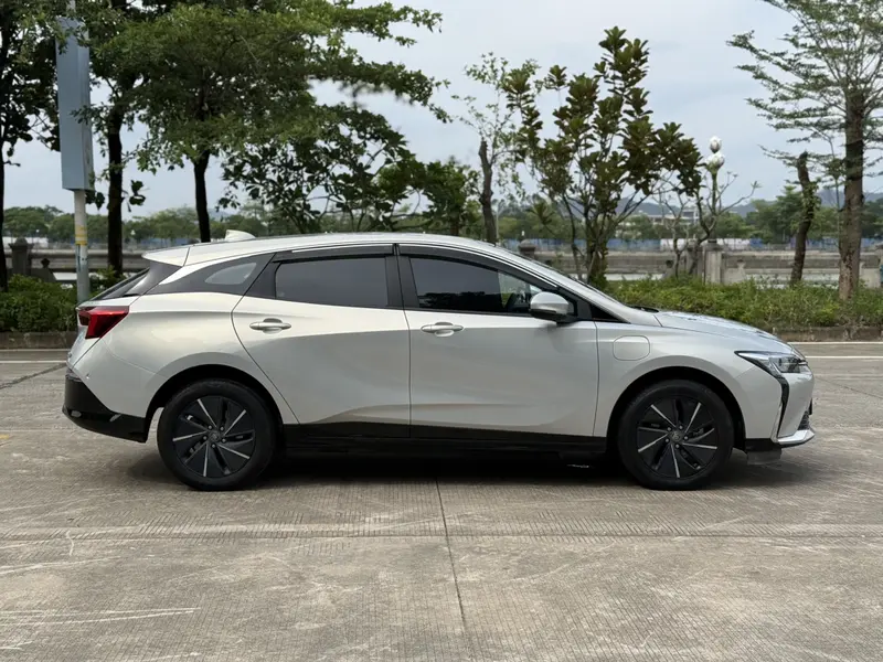 Buick Velite 6 430km — фото 8
