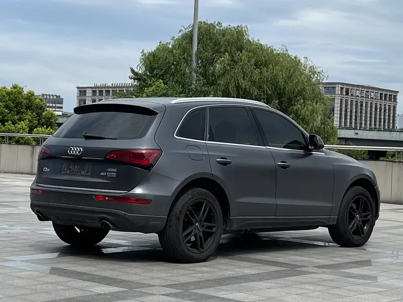 Audi Q5 — фото 5