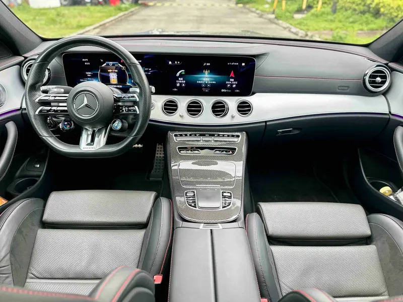 Mercedes-Benz E-Class AMG — фото 5