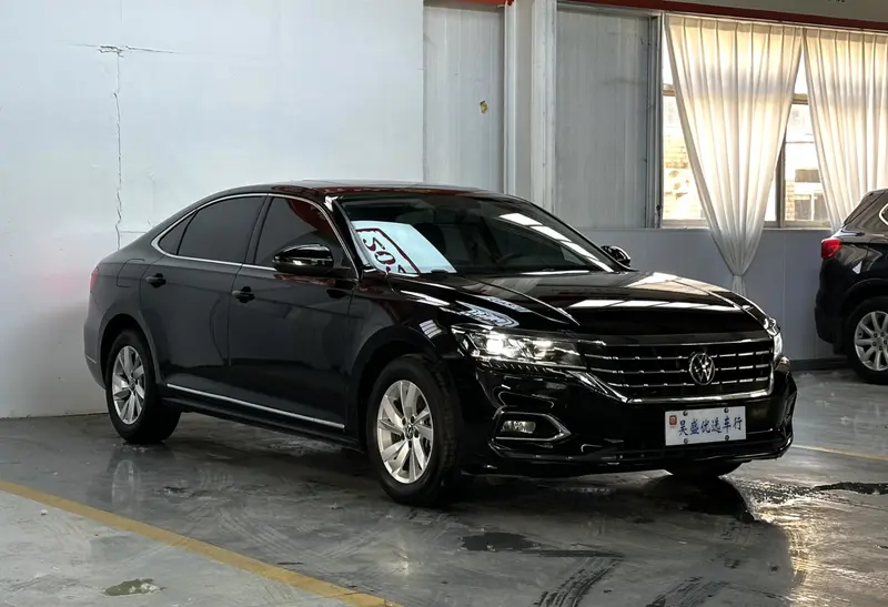 Volkswagen Passat — фото 3