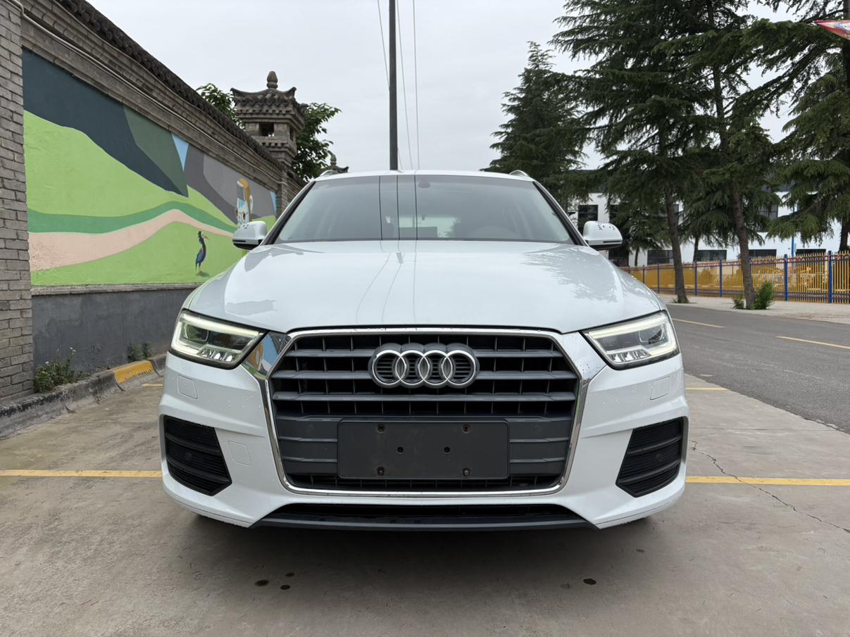 Audi Q3 — фотографии объявления, Фото 4