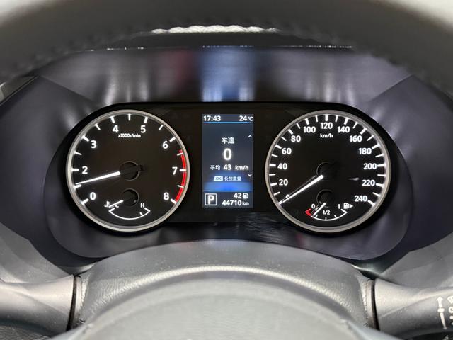Nissan Xuan Yi id 4387442 из Китая 10