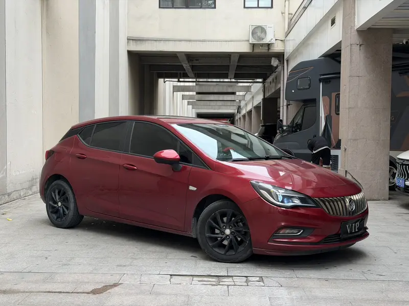 Buick Verano 15S автомат продвинутая — фото 3