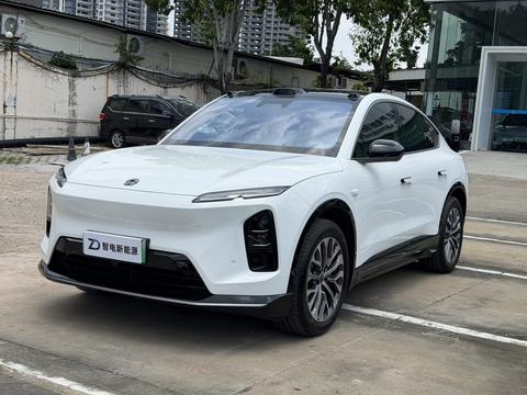 Nio EC6