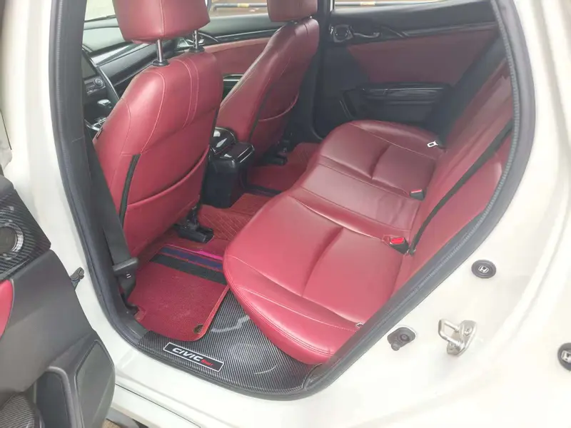 Honda Civic — фото 8