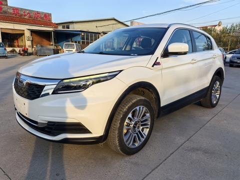 Qoros 5