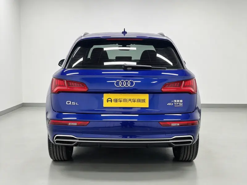 Audi Q5L 40 TFSI стиль V — фото 6
