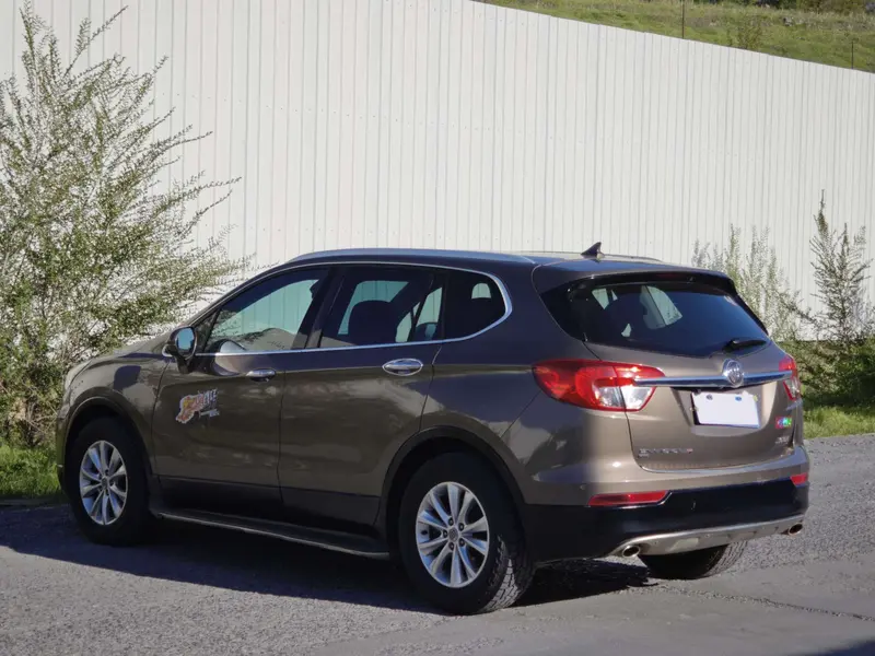 Buick Envision — фото 4