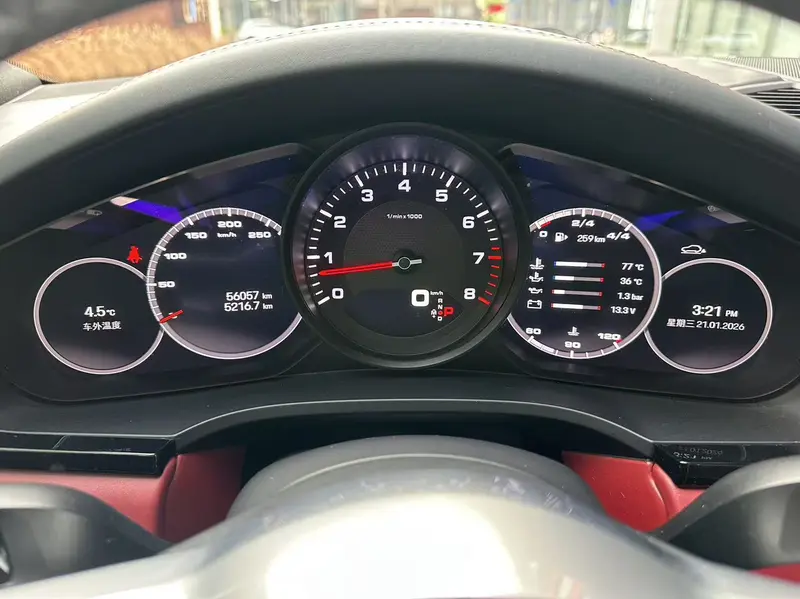 Porsche Cayenne 3.0 T Platinum — фото 10