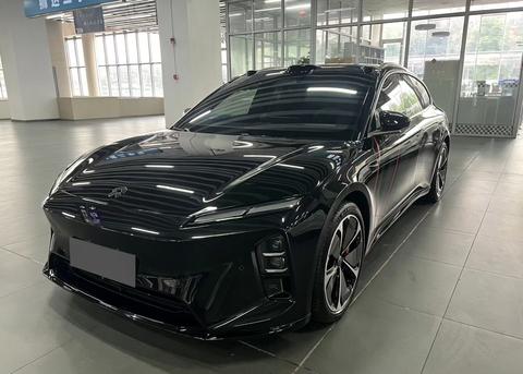 Nio ET5T