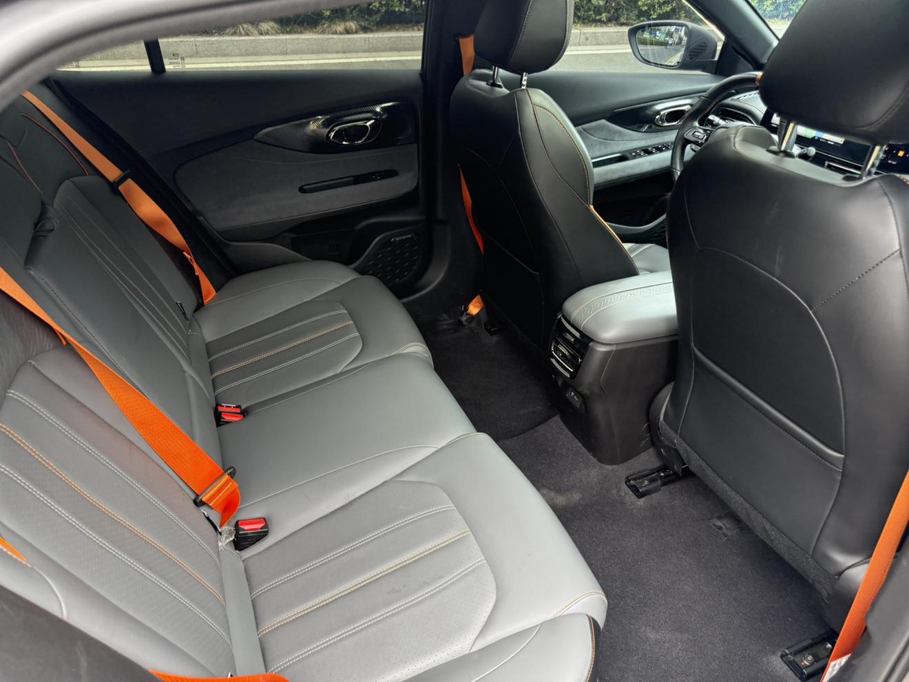GAC Trumpchi Empow: фотография 10 из 17