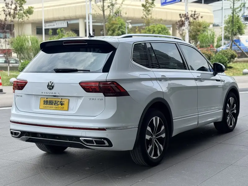 Volkswagen Tiguan L — фото 7