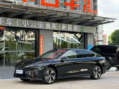 Nio ET7
