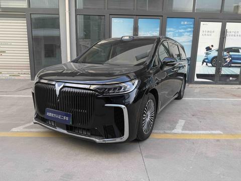VOYAH Dreamer PHEV