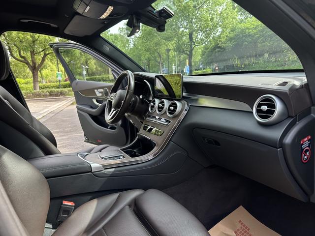 Mercedes-Benz GLC 2021 Черный из Китая, фото 5
