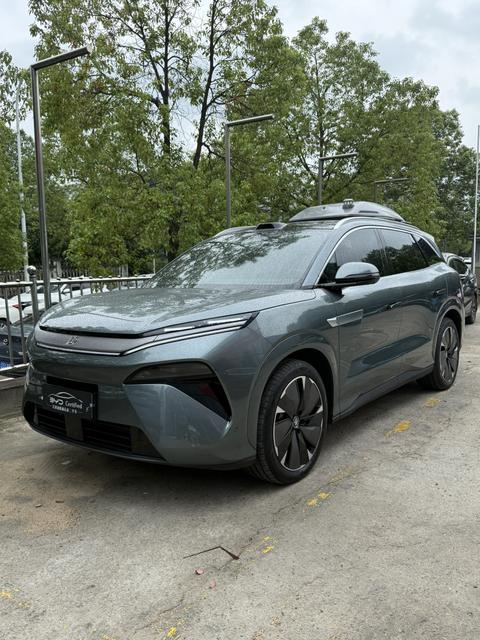 BYD Tang L DM-i