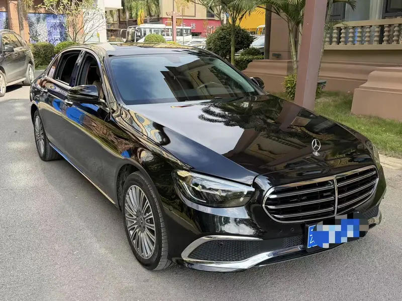 Mercedes-Benz E-Class AMG — фото 3