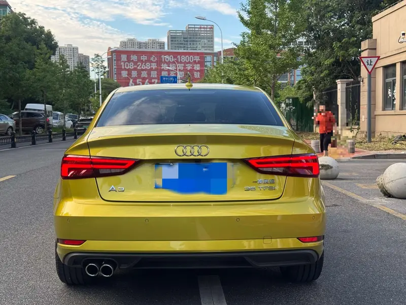 Audi A3 Limousine 35 TFSI базовая — фото 5