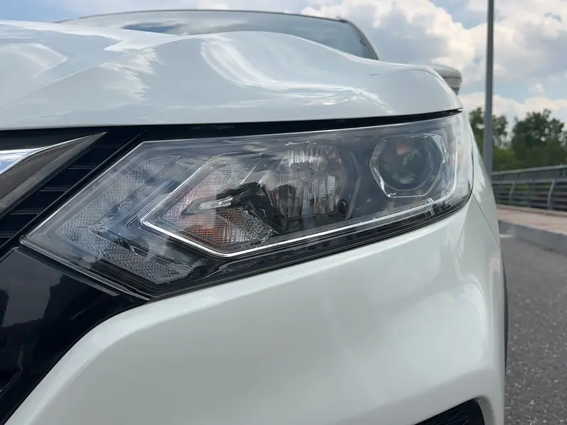 Nissan Qashqai — фото 9