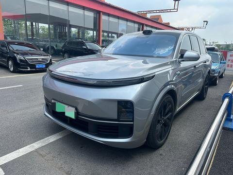 Li Auto L8