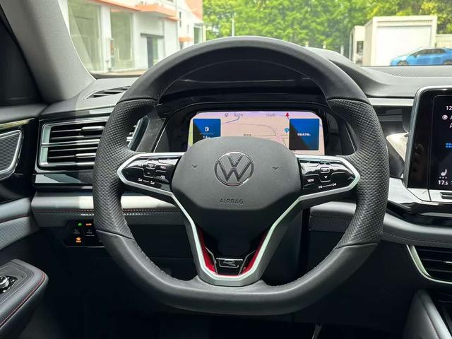 Volkswagen Tourang 2022 Белый из Китая, фото 4