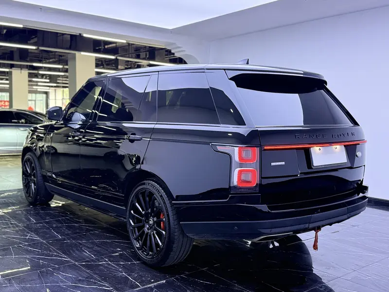 Land Rover Range Rover 3.0 V6 SC Vogue SE — фото 4