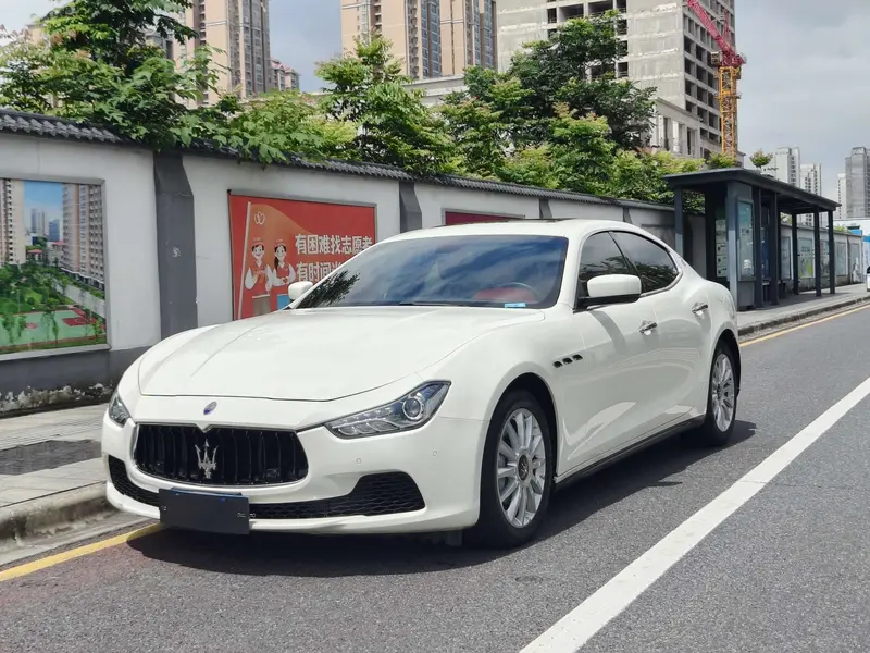 Maserati Ghibli 3.0 T