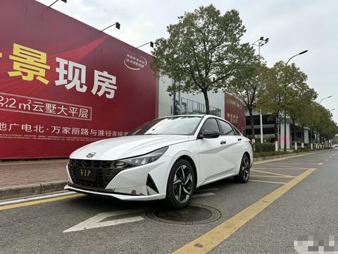 Hyundai Elantra 2021