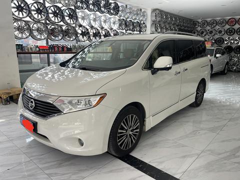 Nissan Quest