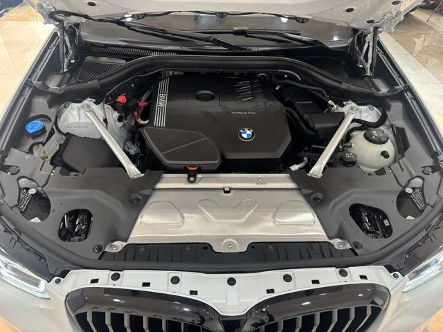 BMW X3 id 4387425 из Китая 18