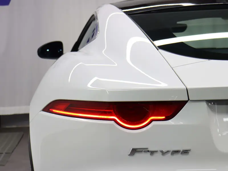 Jaguar F-TYPE — фото 6