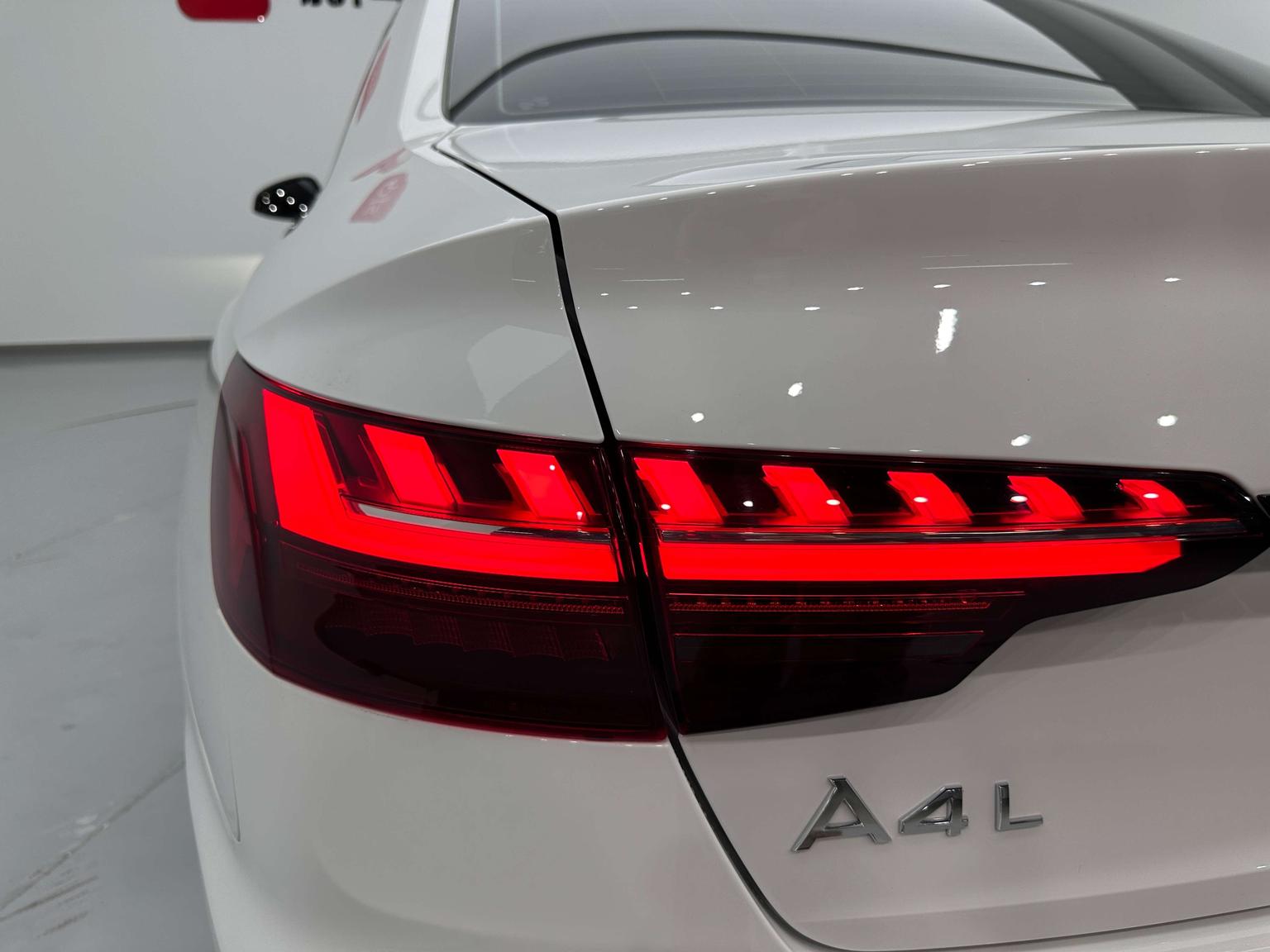 Audi A4L — фотографии объявления, Фото 30