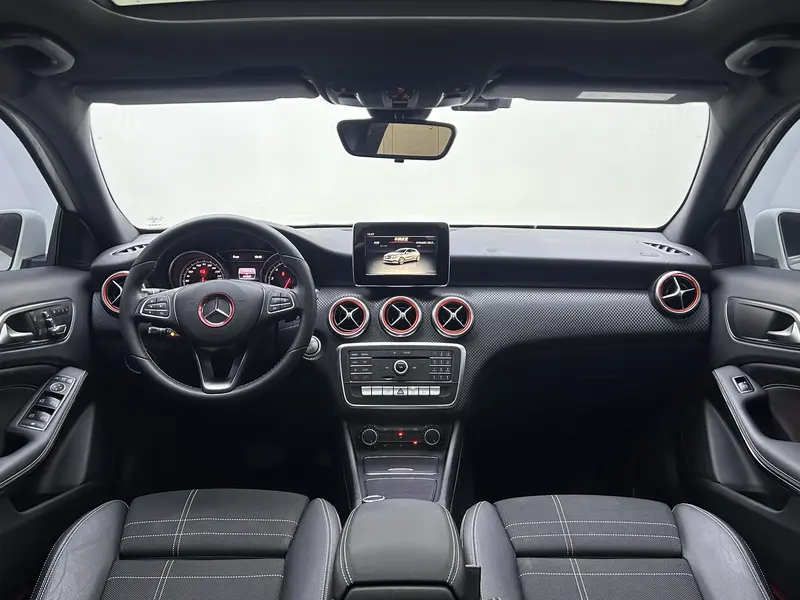 Mercedes-Benz A-Class — фото 14